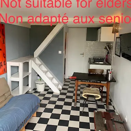 Eco Mezzanine Wifi Stationnement Rue Gratuit Terrasse Dans Jardin Casa vacanze *