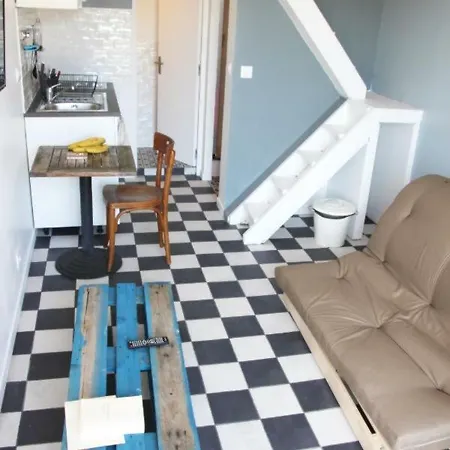 Eco Mezzanine Wifi Stationnement Rue Gratuit Terrasse Dans Jardin Casa vacanze Rouen