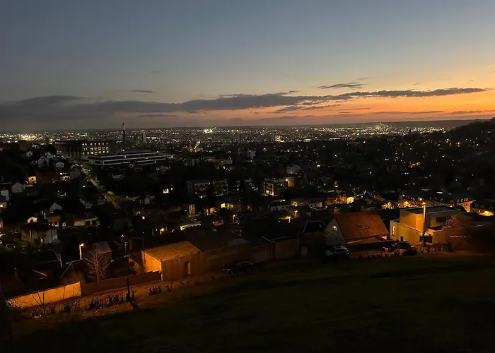Eco Mezzanine Wifi Stationnement Rue Gratuit Terrasse Dans Jardin *