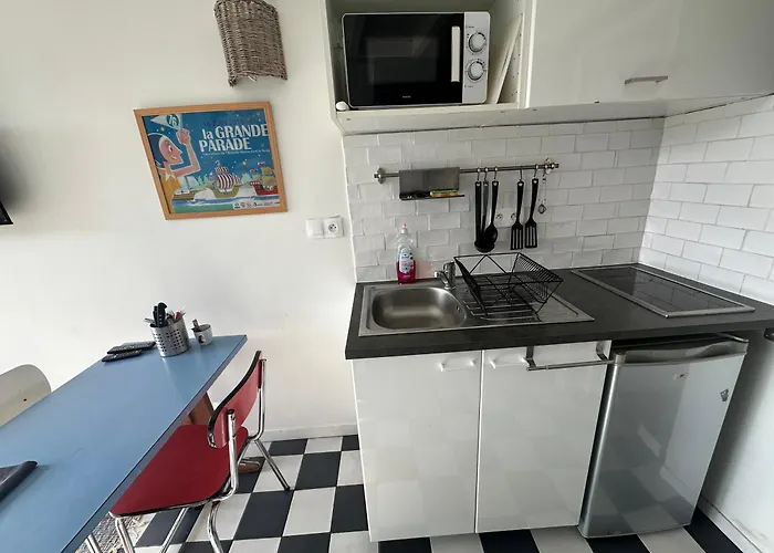 度假居 Eco Mezzanine Wifi Stationnement Rue Gratuit Terrasse Dans Jardin