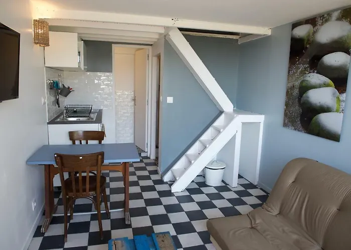 度假居 Eco Mezzanine Wifi Stationnement Rue Gratuit Terrasse Dans Jardin *